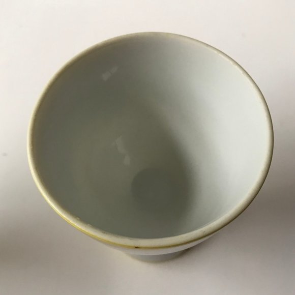 Vintage Porcelain Floral Gold Gilded Egg Cups Yellow White Flowers Pink Blue - Picture 5 of 15